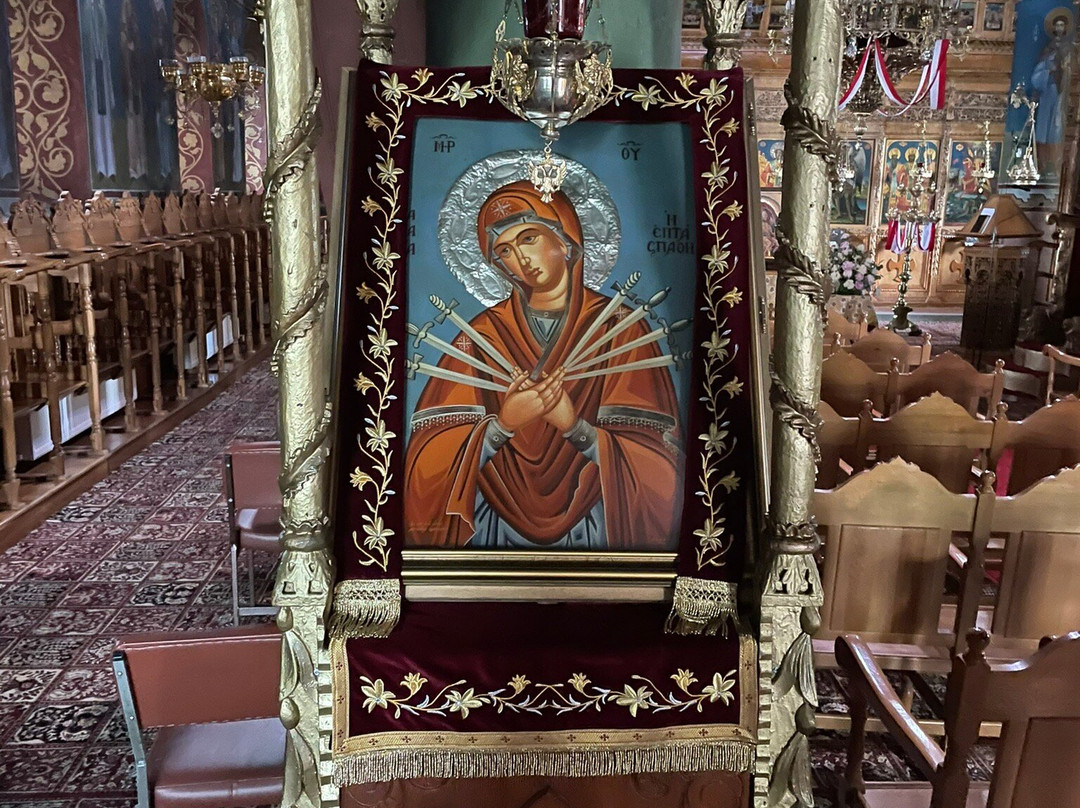 Holy Church of Saint Demetrius-Kato Nevrokopi必去景点