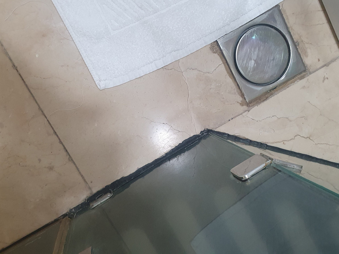 安格拉滨海酒店主图