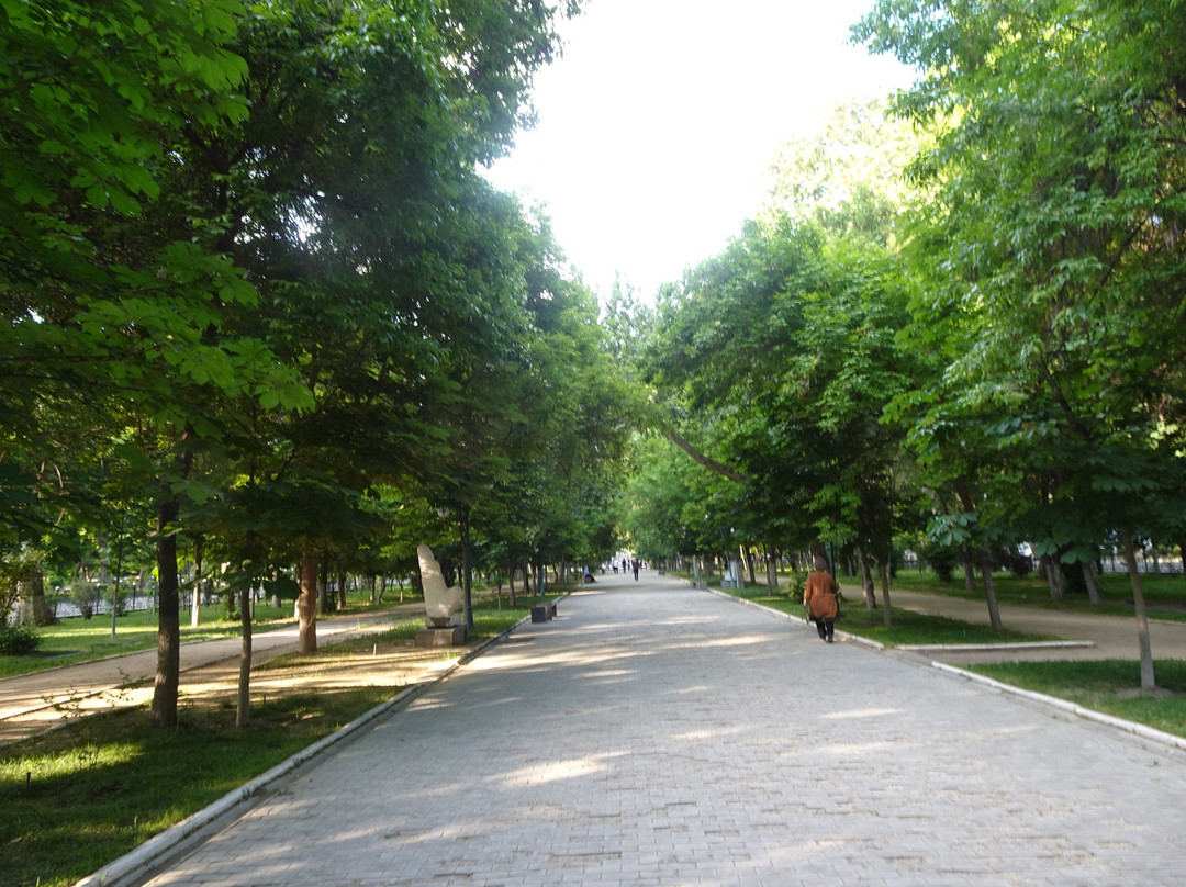 University Boulevard-撒马尔罕必去景点