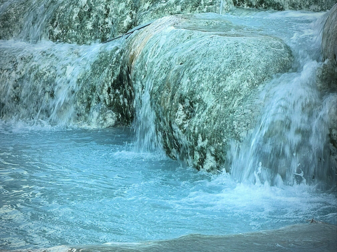 Cascate del Mulino-Saturnia必去景点