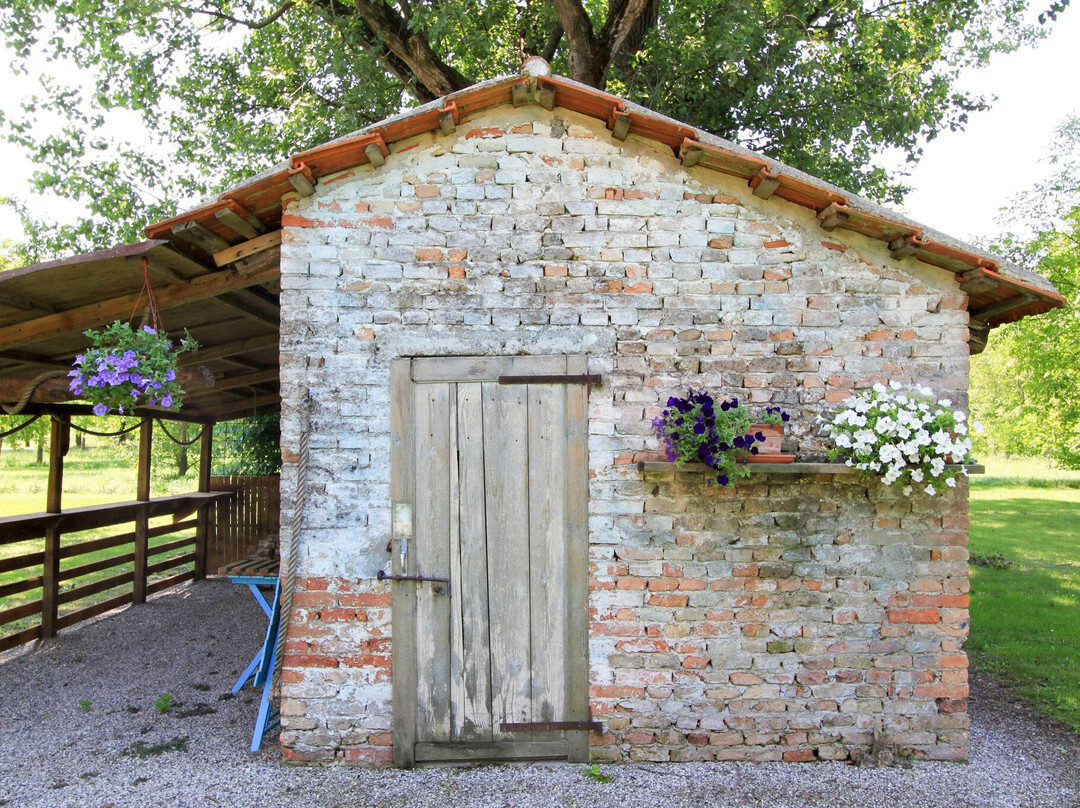 Antica "casa Cervade" Pica Venetian Farmhouse, Preserved Original from 1902主图