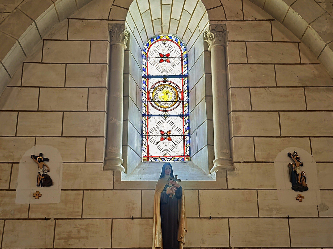 Église Saint-André-Senille-Saint-Sauveur必去景点