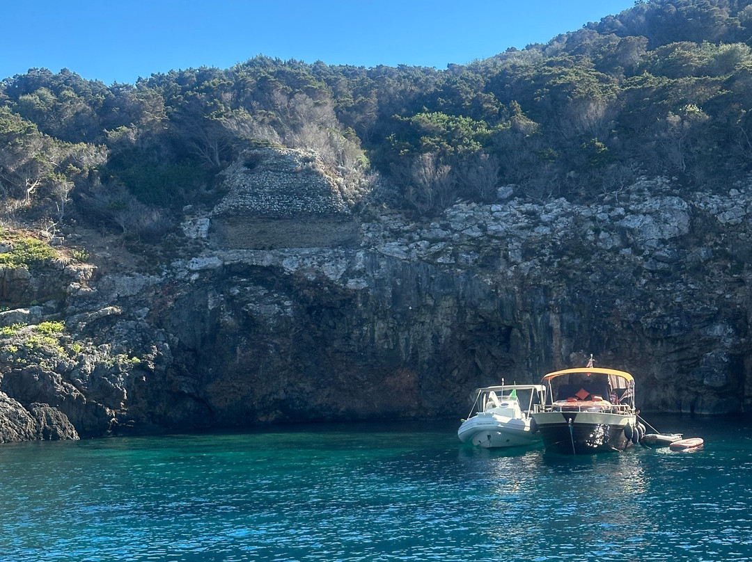 Cala Maestra-Giannutri Island必去景点