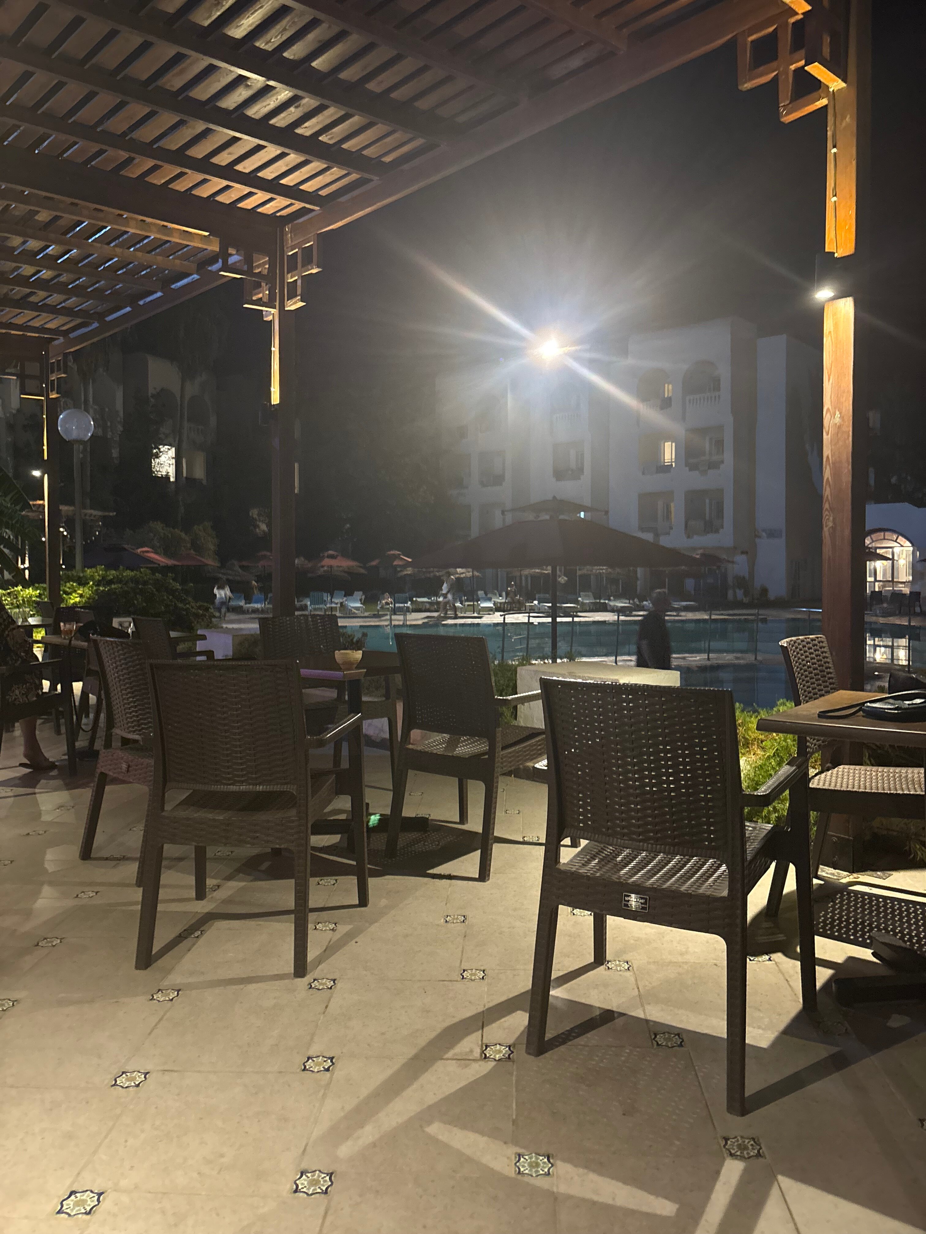 梅纳拉酒店-旅行者