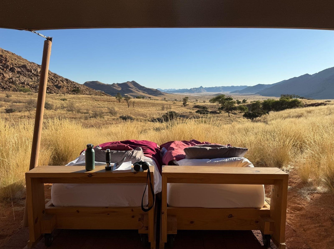 Barkhan Dune Retreat主图