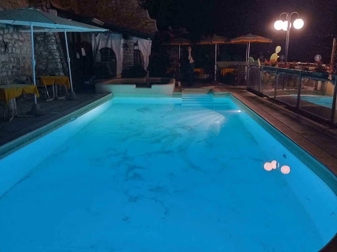 加尔达索尔美丽 SPA 公寓酒店主图