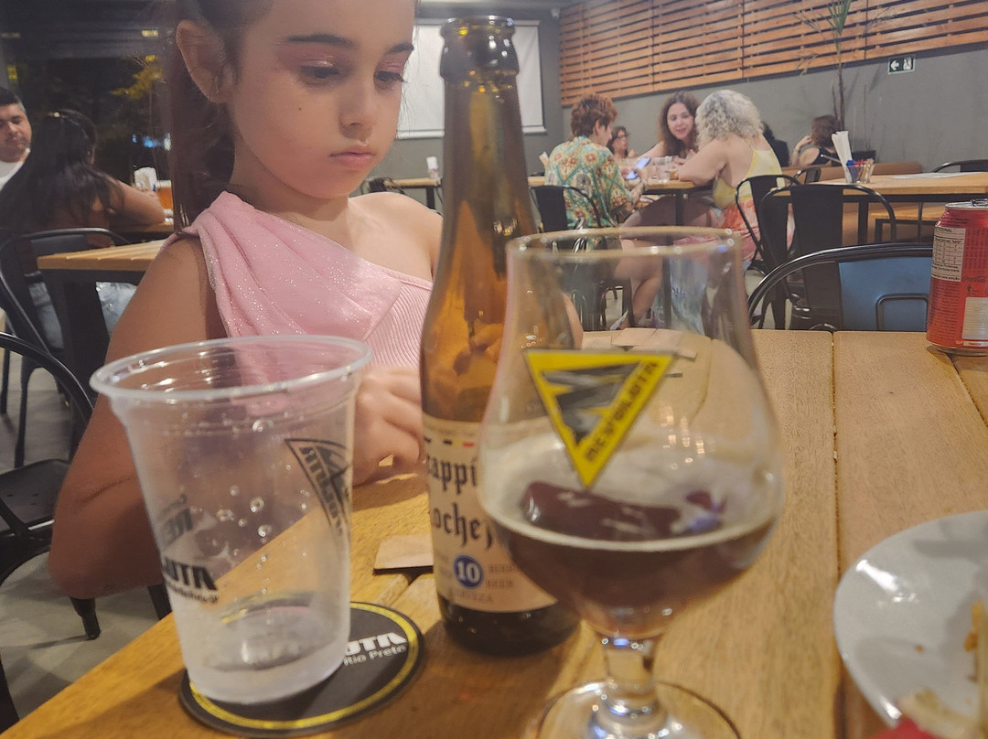 Cervejaria Revoluta-普雷图河畔圣若泽必去景点