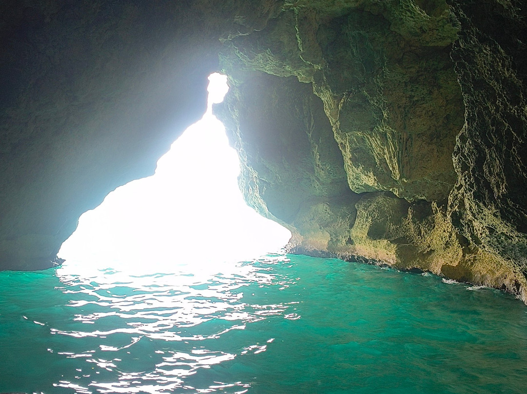 Joseph's Cave-West End必去景点