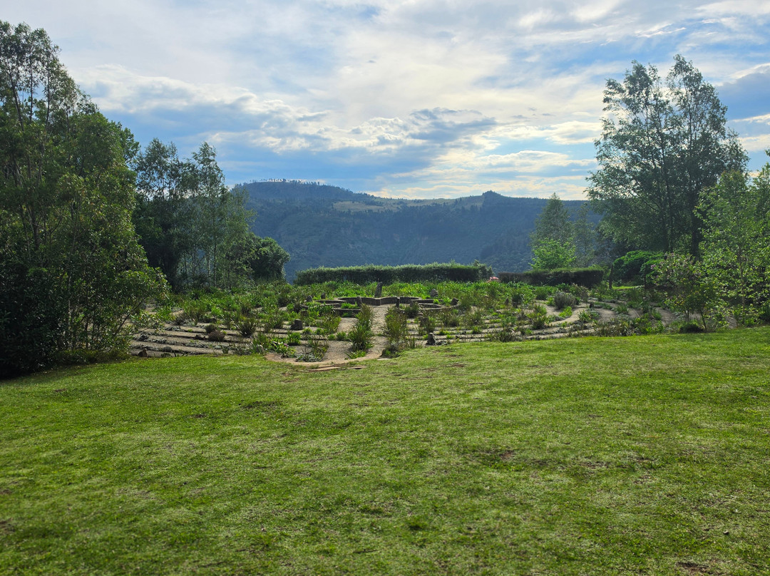 The Edge Mountain Retreat主图