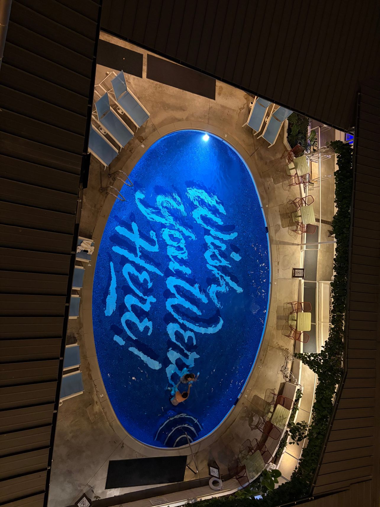 冲浪杰克游泳俱乐部酒店-旅行者