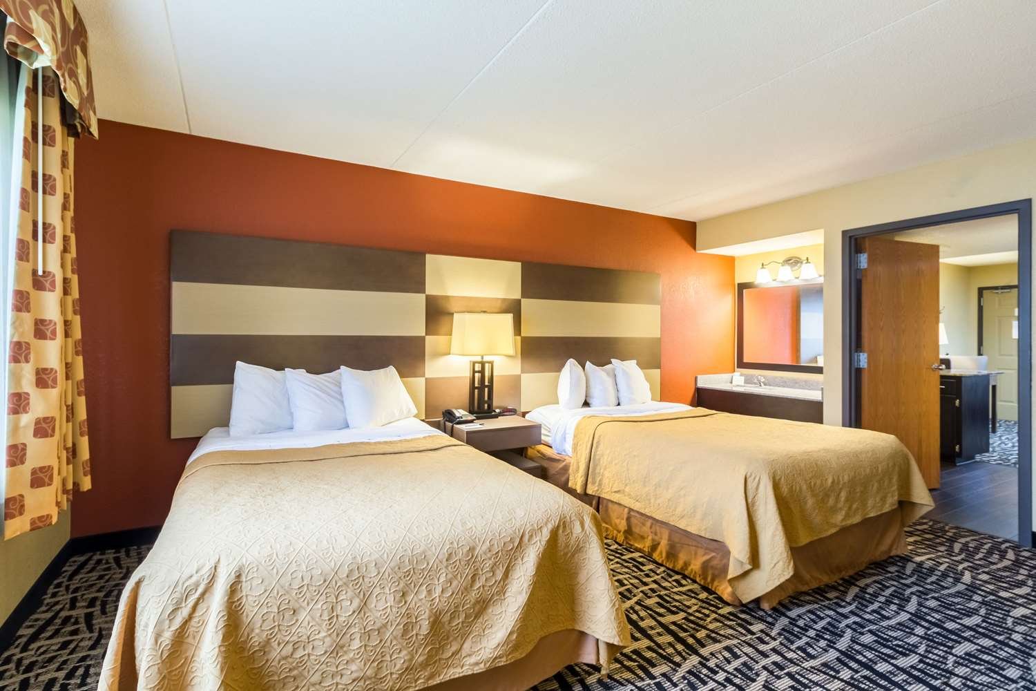 Quality Inn & Suites-官方