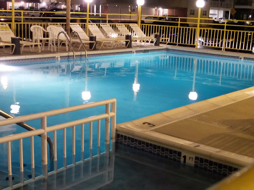 Golden Rail Motel