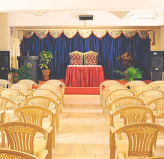 Thushara International Hotel-浴室
