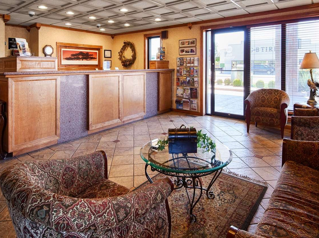 Best Western Angus Inn主图