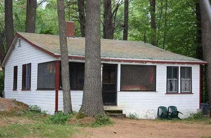 Gallinari's Brookline Cottages