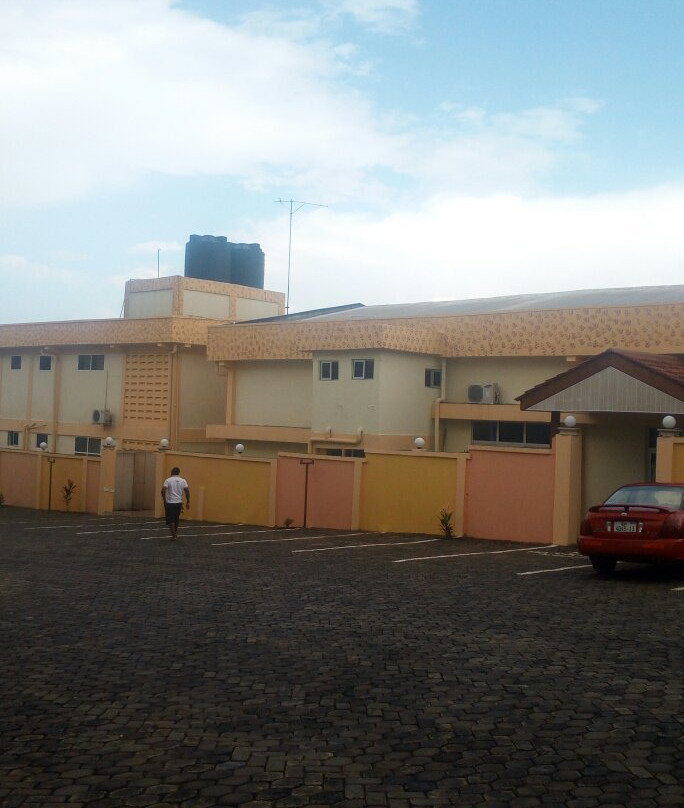 Freedom Hotel - Ho
