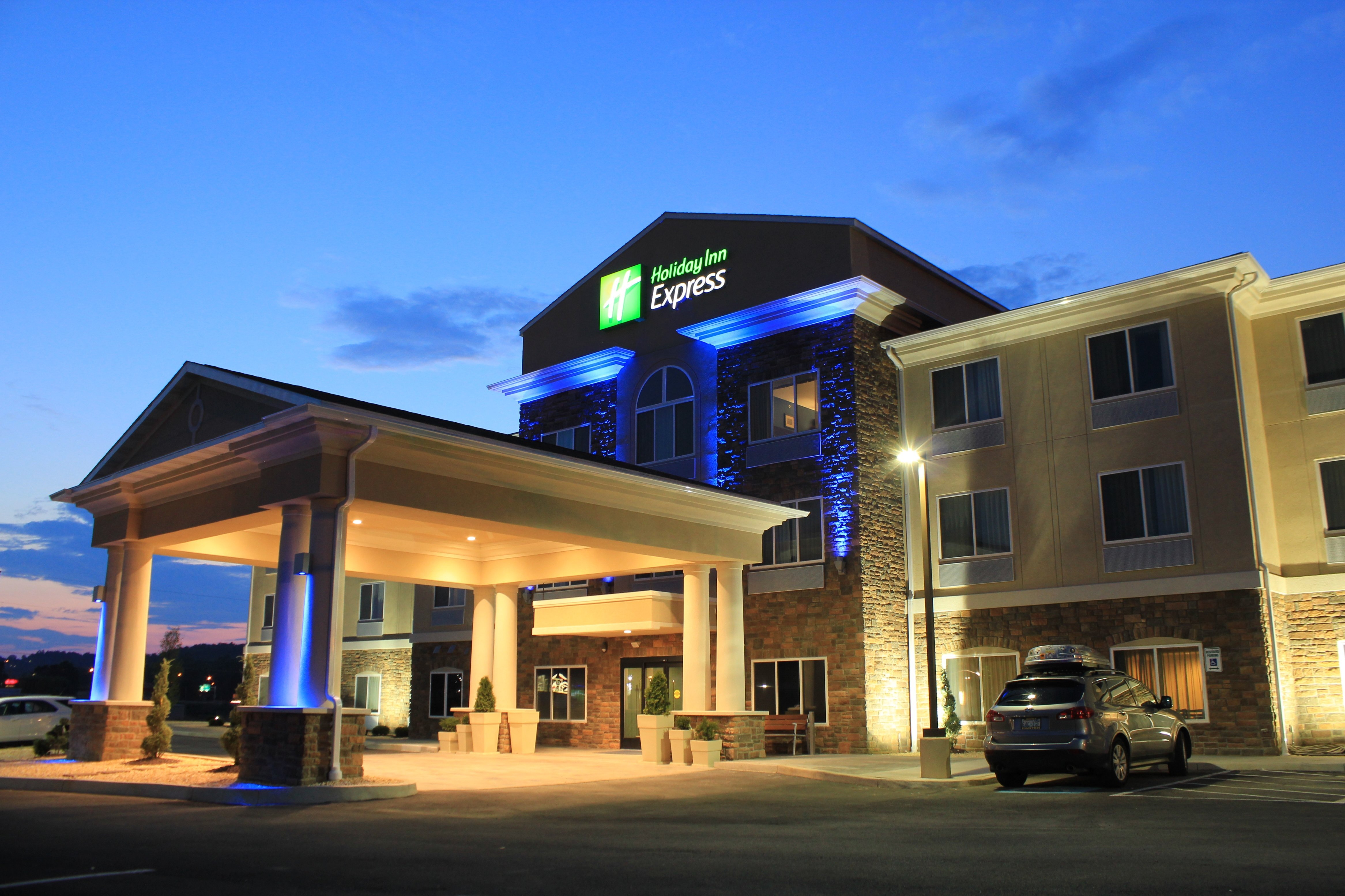 Holiday Inn Express & Suites Belle Vernon By IHG-官方