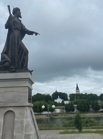 Monument to Ivan the Terrible景点图片
