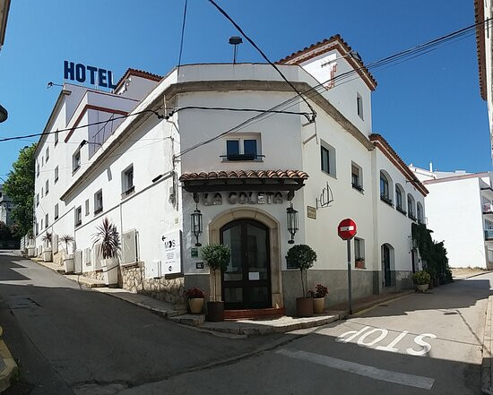 拉戈拉塔酒店主图