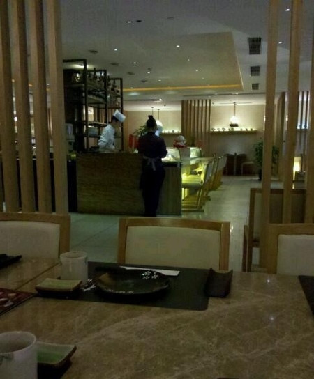 松临(889广场店)