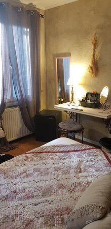 Logis Hotel Le Saint Marc主图