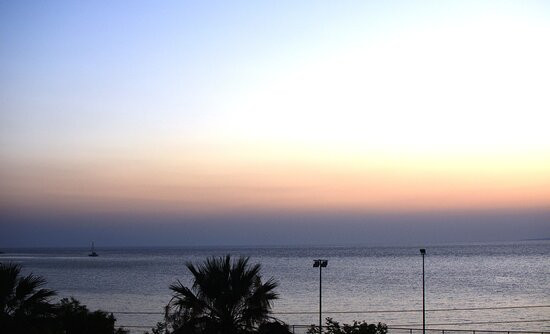 Bitzaro Boutique Hotel主图