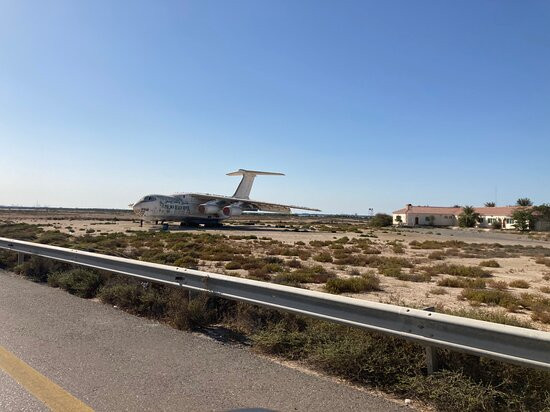 Abandoned Ilyushin IL 76-乌姆盖万必去景点