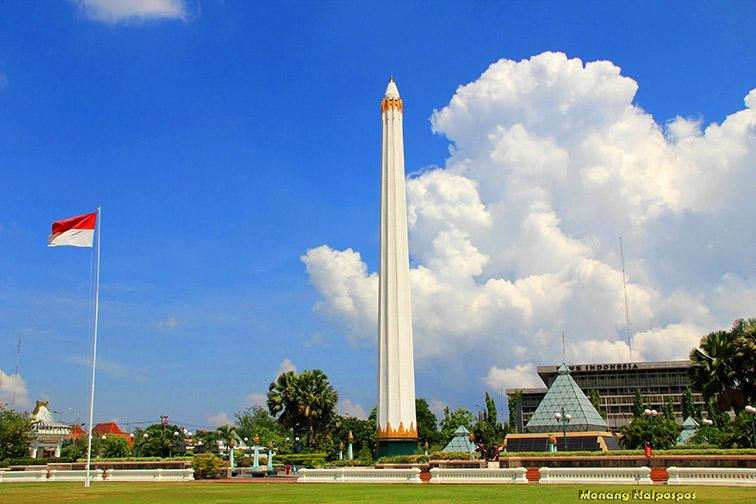 Tugu Pahlawan景点图片