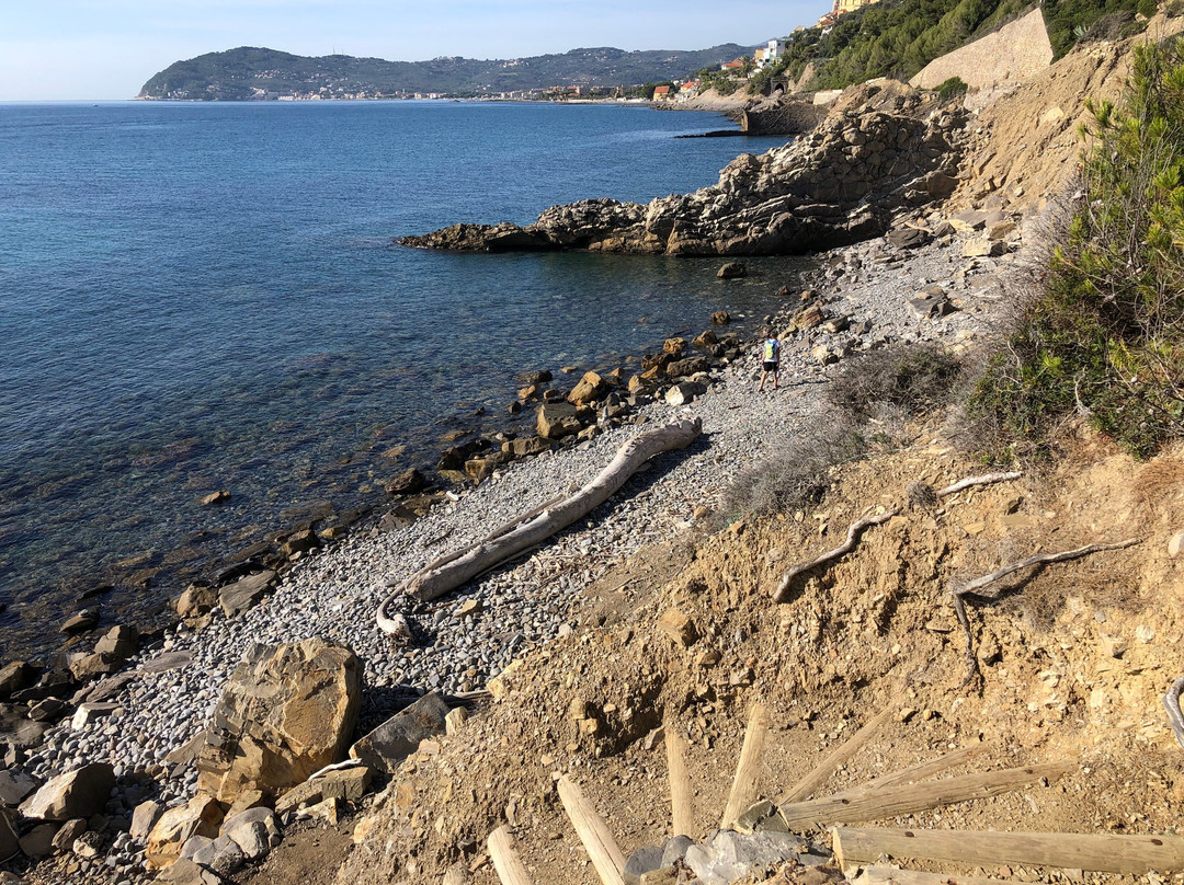 Spiaggia Capo Cervo景点图片