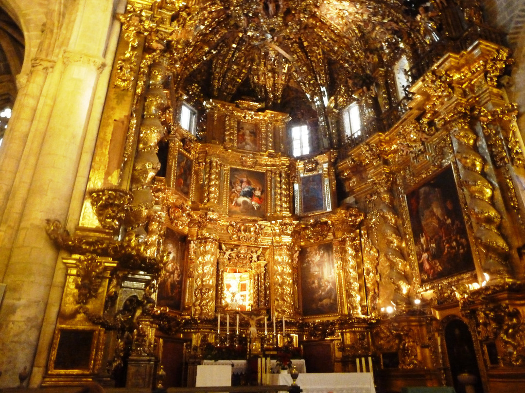 Santa María la Mayor Basilic Church景点图片