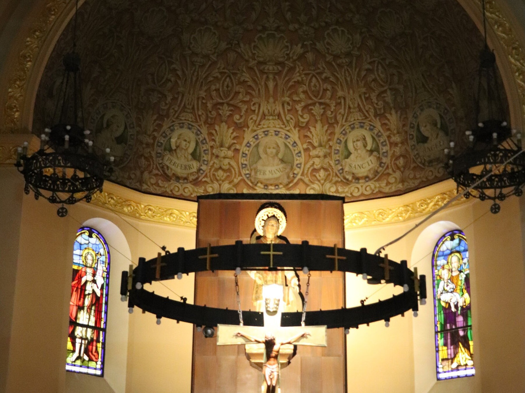 Parroquia de San Vicente Mártir-Sant Vicenc dels Horts必去景点