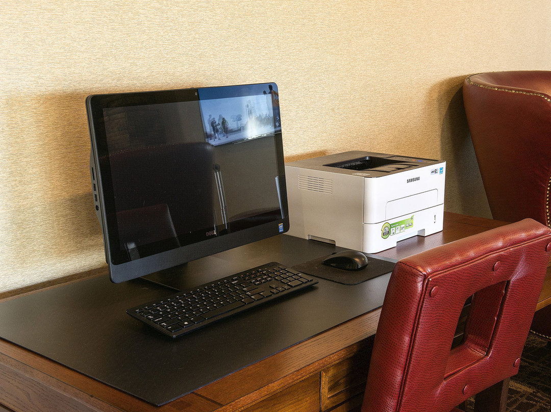 Red Roof Inn & Suites Omaha - Council Bluffs主图