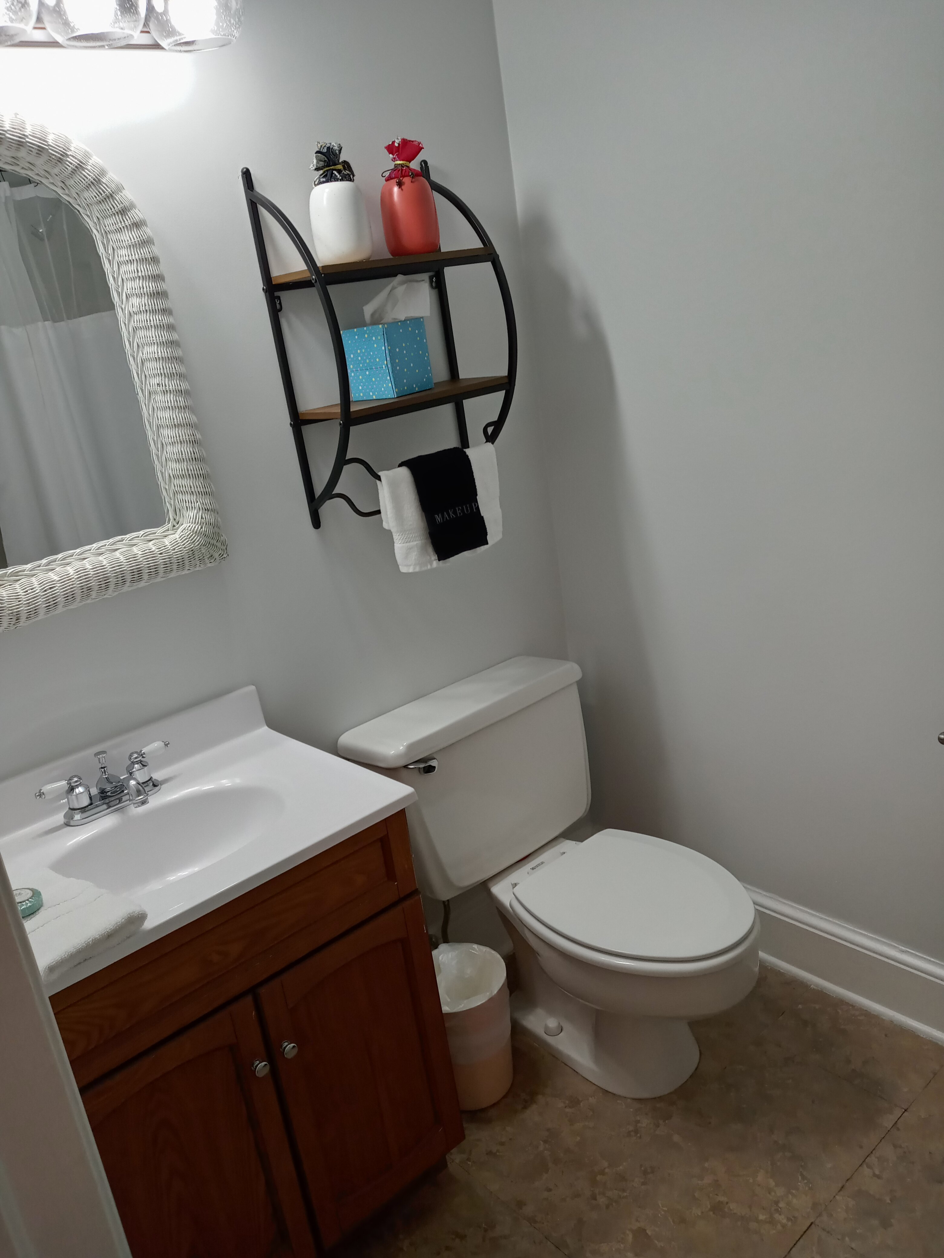 Meadows Inn Bed & Breakfast-浴室