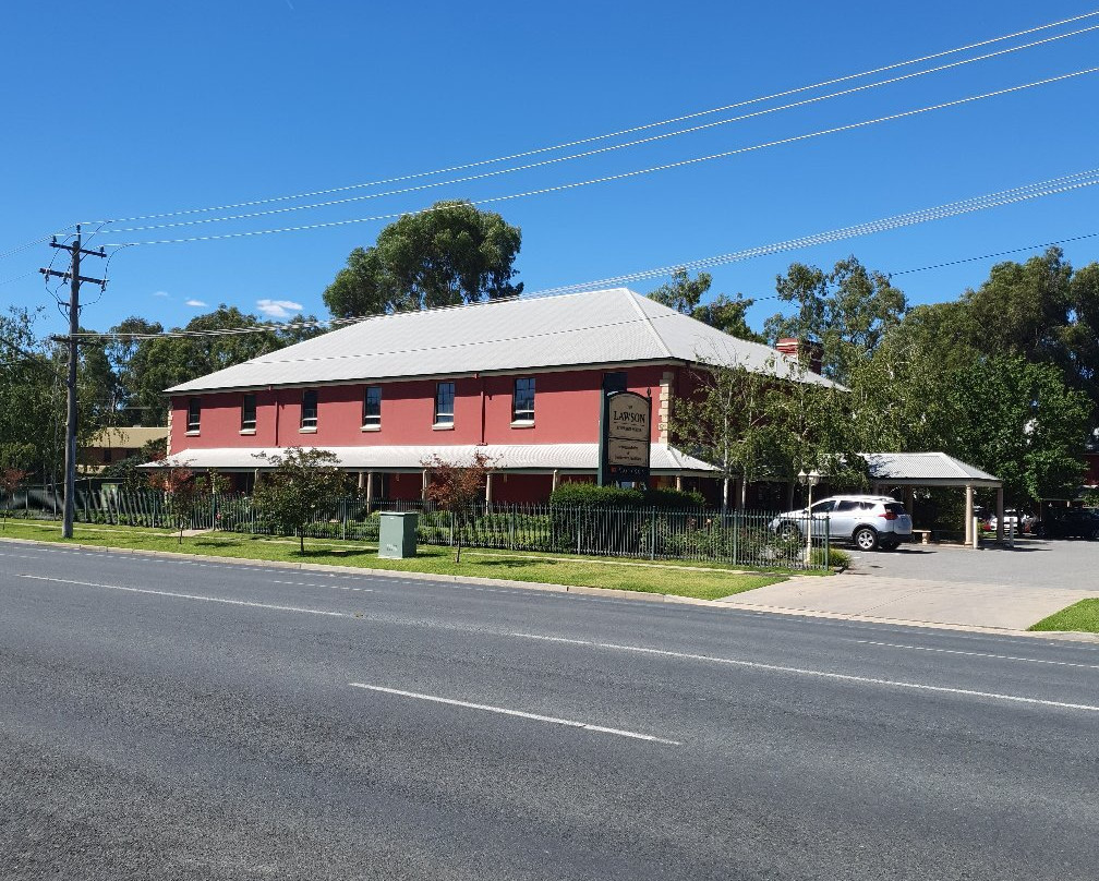 The Lawson Riverside Suites主图