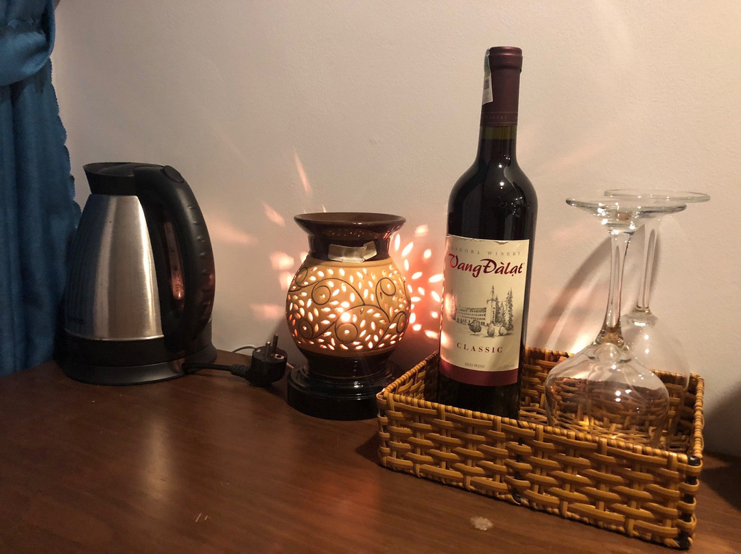 岘港白雪酒店主图