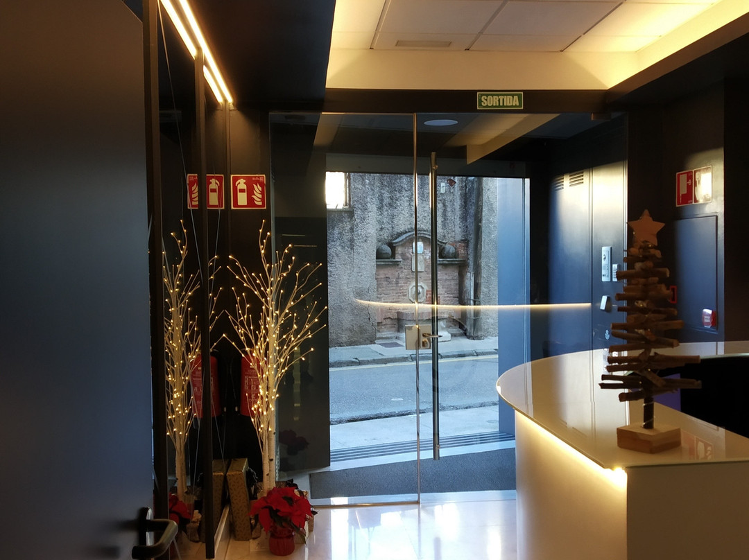 奥洛特酒店主图