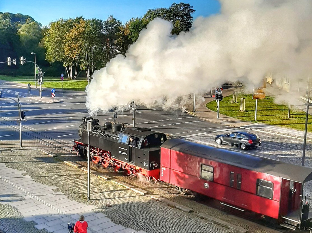 半巴切尔王子宫殿酒店主图