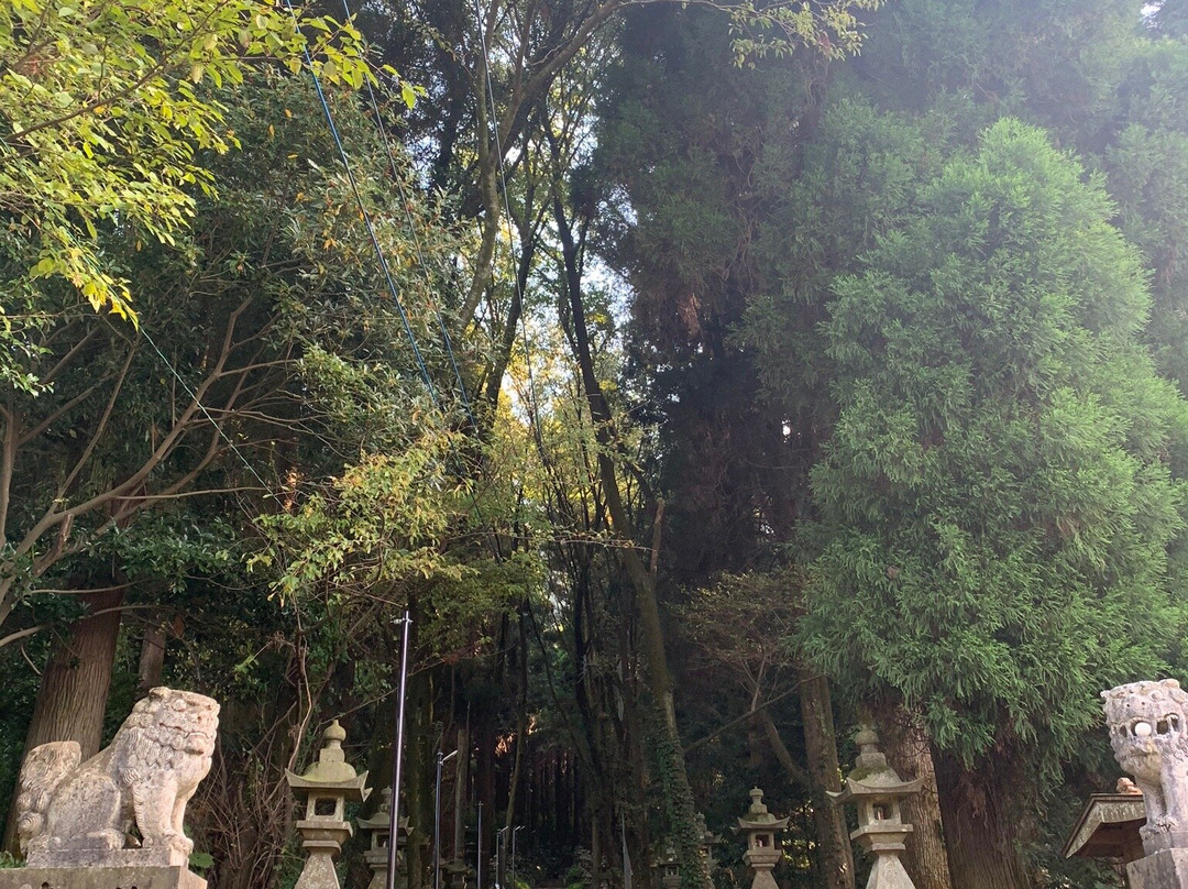 Kamishikimi Kumanoimasu Shrine景点图片