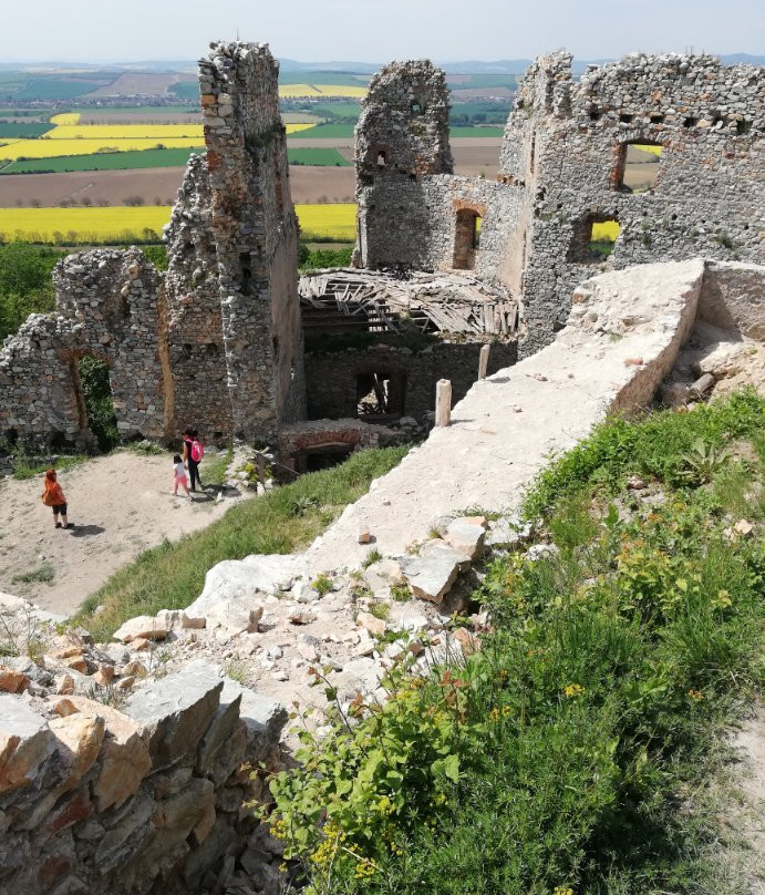 Oponice Castle-Oponice必去景点