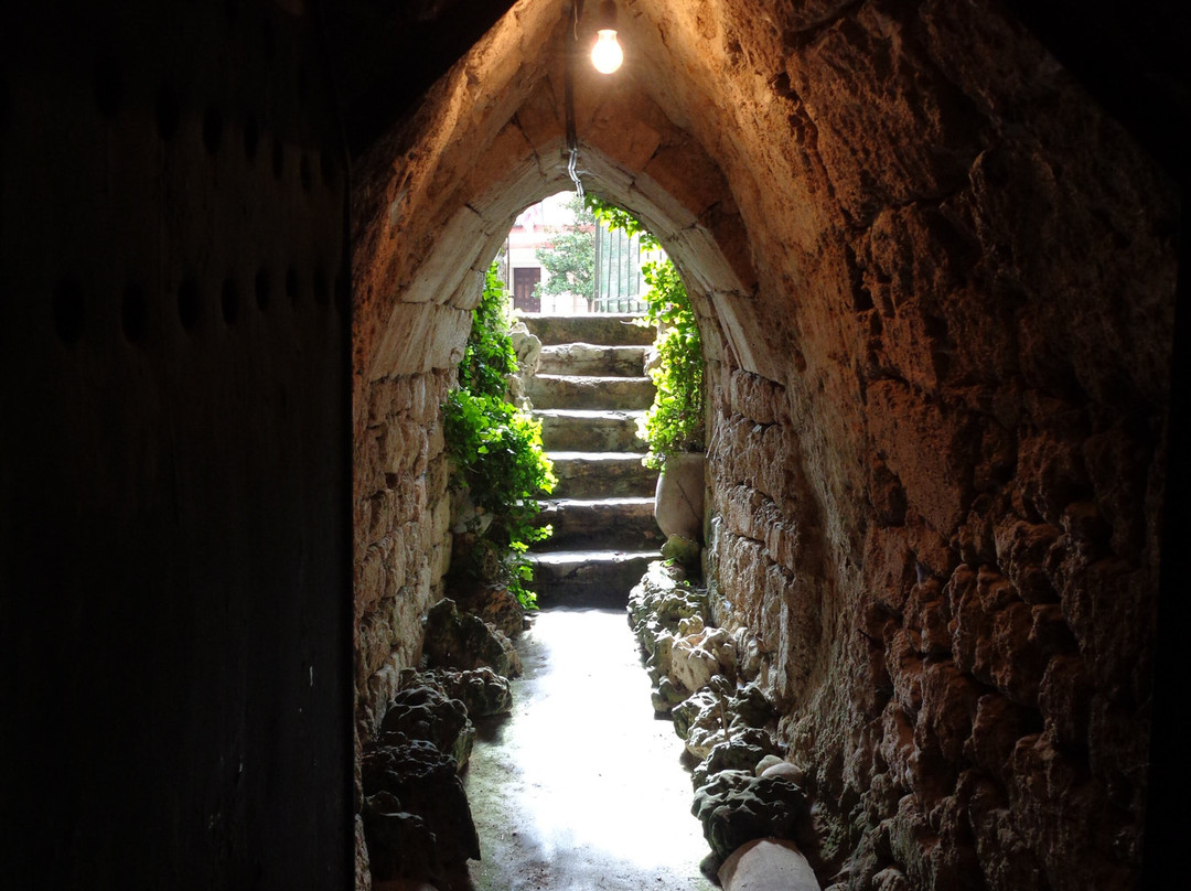 Cuevas Árabes景点图片