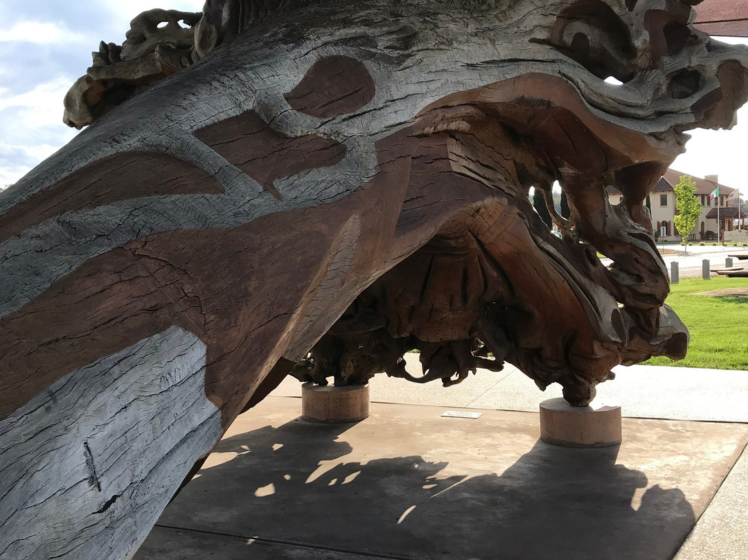 The Phoenix Tree-Myrtleford必去景点