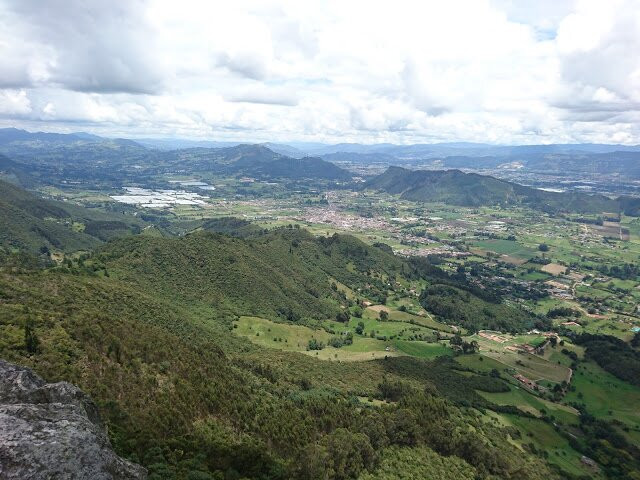 Pena de Juaica-Tabio必去景点