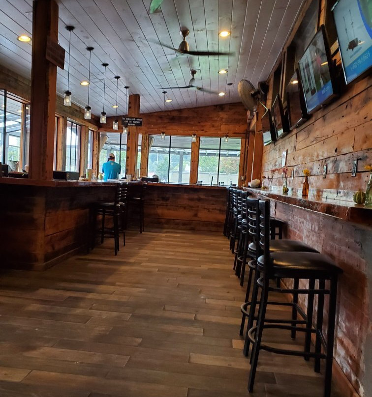 Nantahala Brewing Company Taproom, Smokehouse & Brewery景点图片