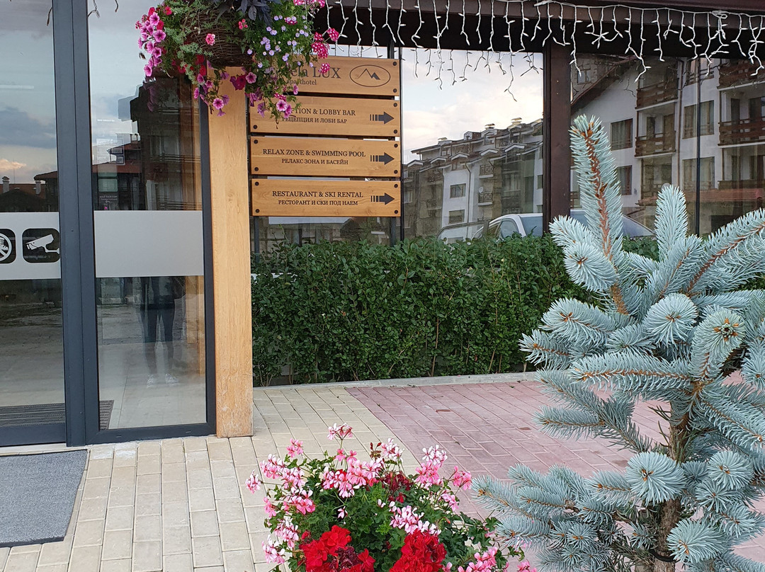 Predela LUX Aparthotel主图