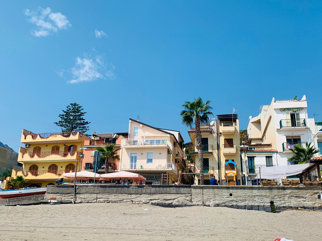 La Spiaggia Libera di Letojanni景点图片