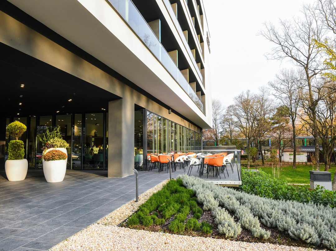 Hunguest Hotel Sóstó主图