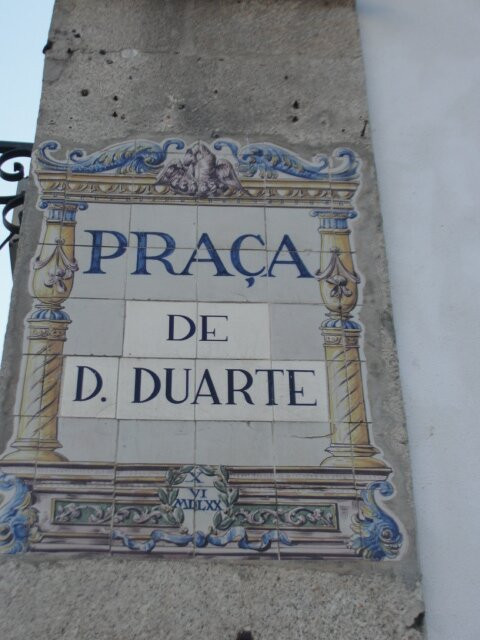 Praca Dom Duarte景点图片
