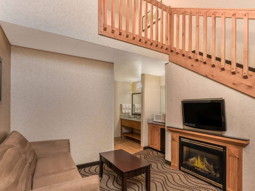 拉科恩塔艾达荷福尔斯旅馆和套房酒店主图