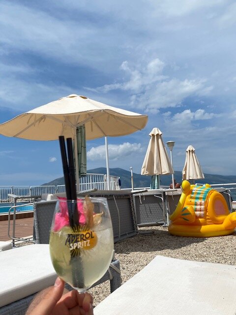 Paradise Beach Hotel-泳池