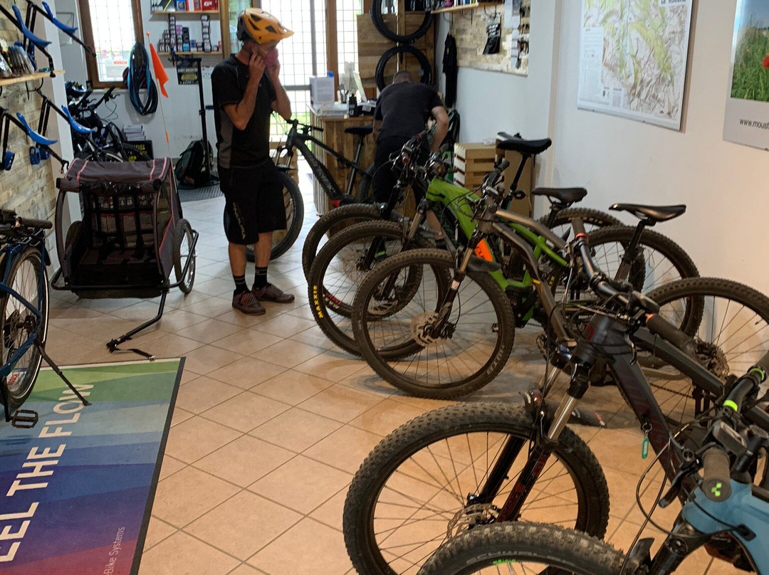 Bike Le Rocche-Rocca di Mezzo必去景点